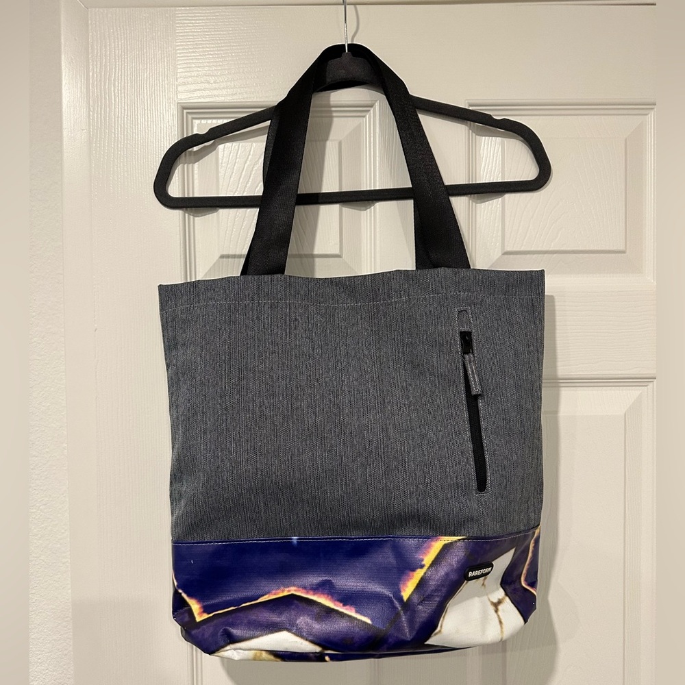 Rareform Tote. EUC